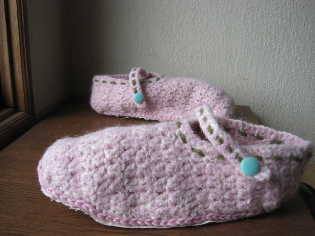 #19 room shoes