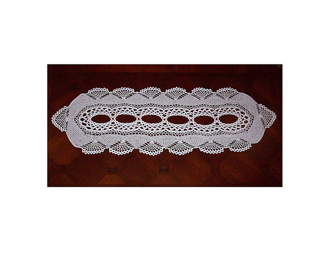 Long Oval Doily