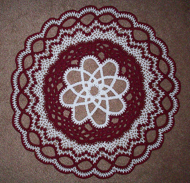 Two Color Celtic Weave Doily