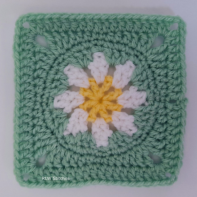 Daisy Chain square