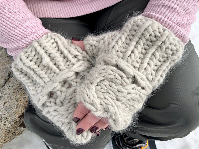 Bun Head Mitts