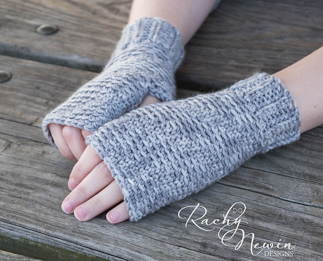 Snow Kissed Mitts