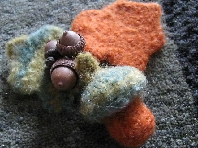Acorns and leaves