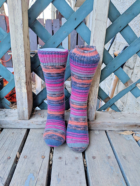 Borderland Socks