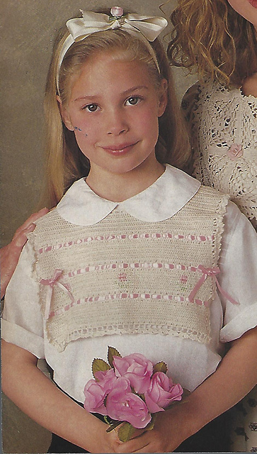 Girl's Collar with Cross-Stitch