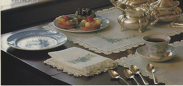 Edging for Cross-Stitch Place Mats and Napkins