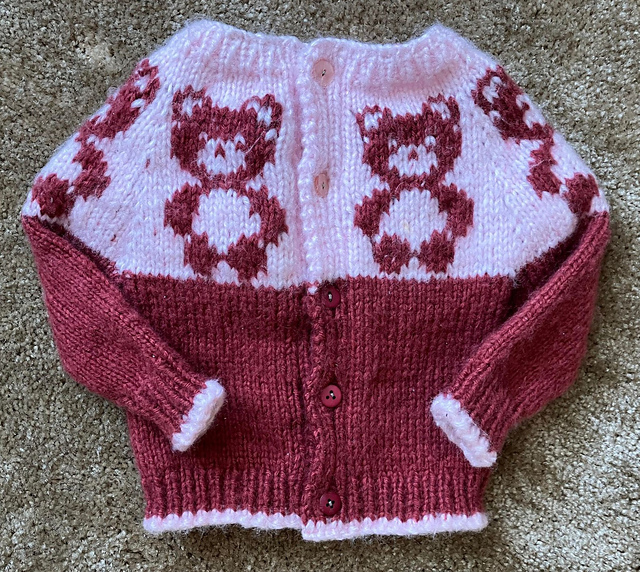 Ravelry Teddy Bear Cardigan 6mos pattern by Anna Pardee