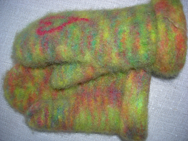 Heart Felted Mittens