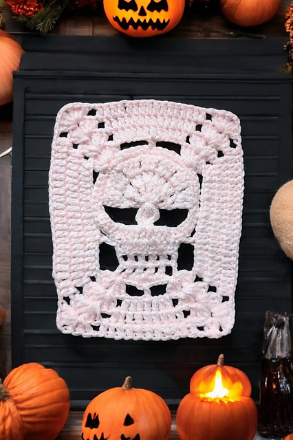 Solid Granny Skull