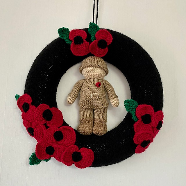 Remembrance Poppy Wreath & Figures