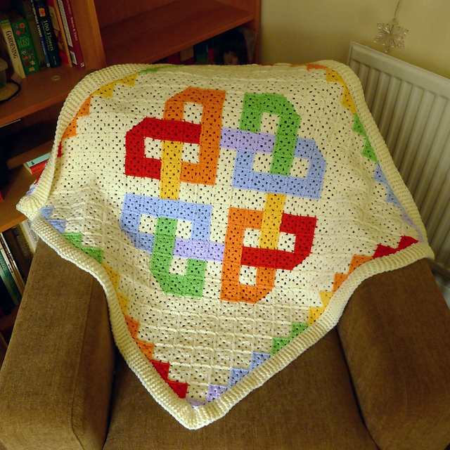 Rainbow Knot Baby Blanket (Celtic Designs)