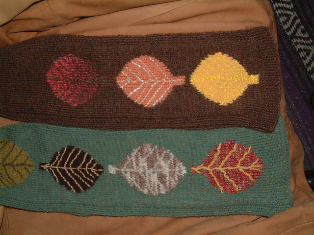 Leaf Scarf