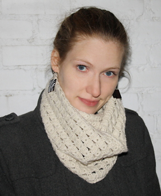 Broomstick Cowl