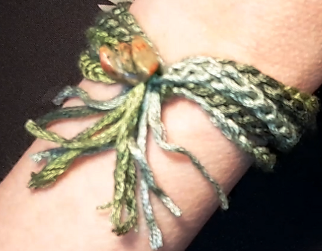 Very Easy Summer-y Bracelet