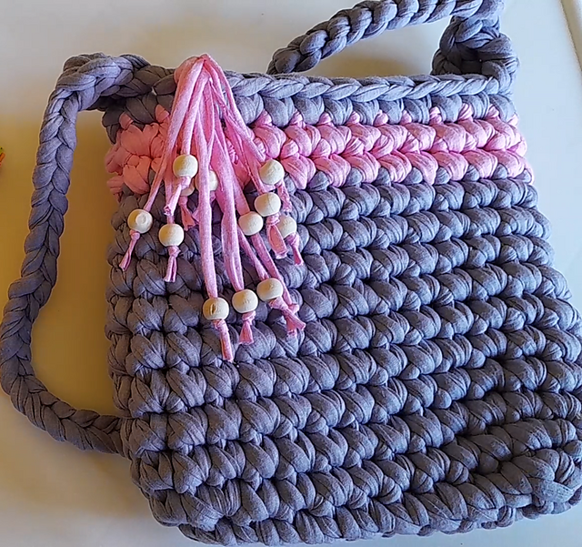 L'il T-Yarn Handbag