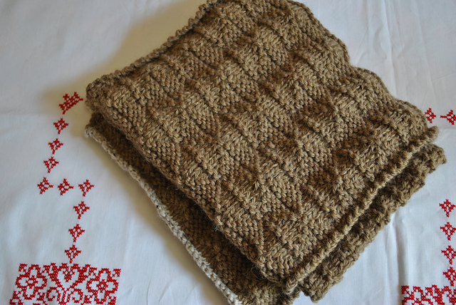 Buttercup and mustardseed fluted rib scarves