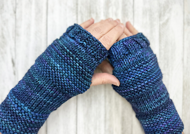 Quick-Knit Mitts