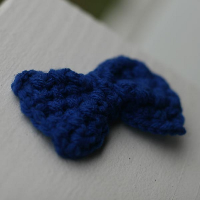 Lacey Bow