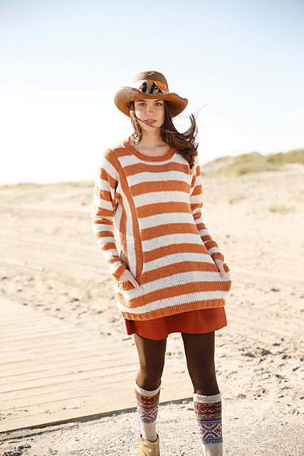 #30 Weiter Pullover mit Streifen