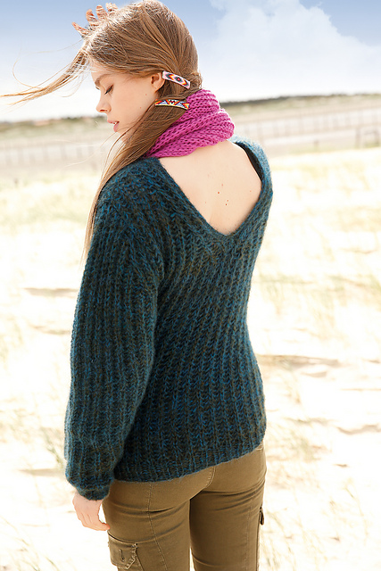 # 08 Melierter Patentpullover