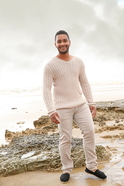 # 03 Gerippter Herrenpullover