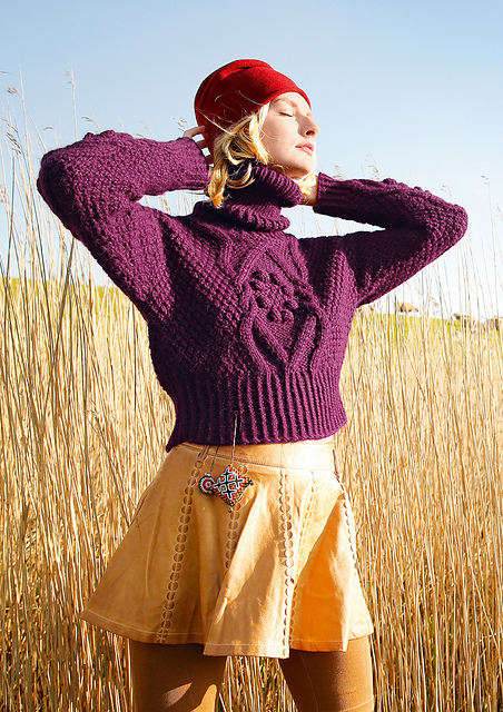 # 26 Pullover mit Noppen und Zöpfen