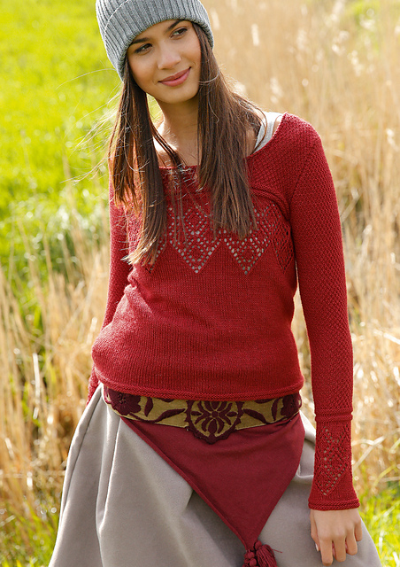 # 36 Pullover mit Lochmuster Sarah