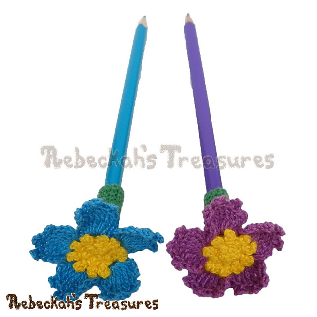 Forget-Me-Knot Flower Pencil Topper