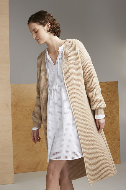 Ajaton (Timeless) cardigan