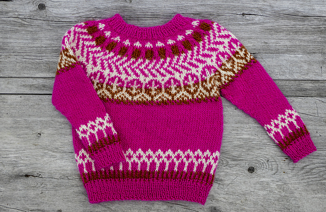 Children’s Kaarna yoke sweater