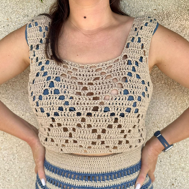 Crochet crop-top "Anna"