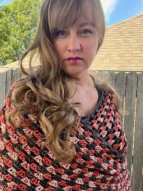Ravelry: Great Granny Wrap pattern by Erin Ellis (Formerly RegardingYarn)