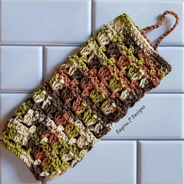 Elevated Granny Bag Dispenser