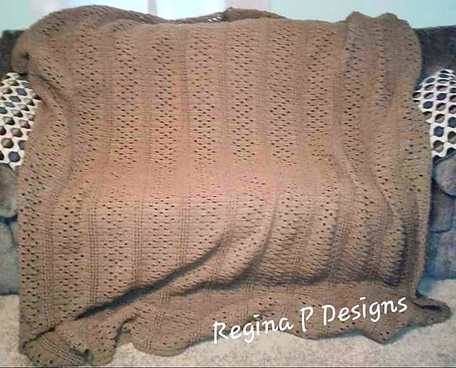 Diamond Trellis Queen Afghan
