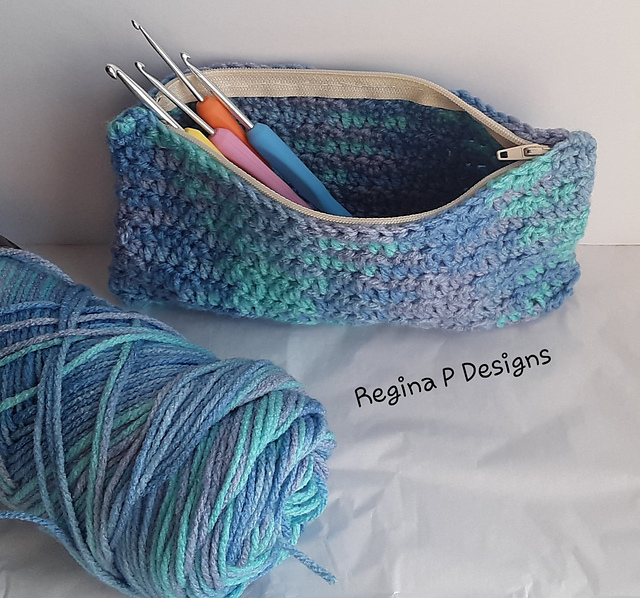 Rimple Stitch Pouch