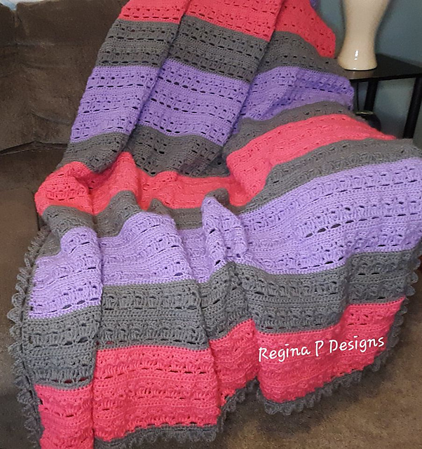 Keek Stitch Throw