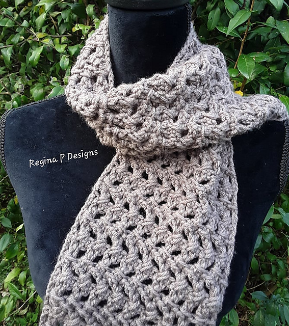 Gio Scarf
