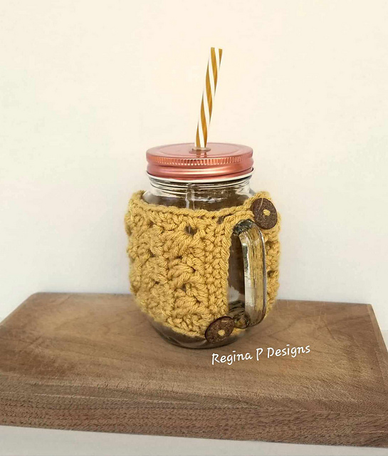 Cuddlesome Mug Cozy