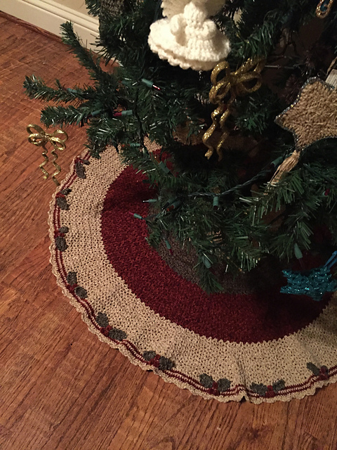 Christmas tree skirt