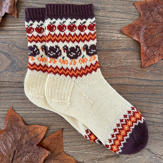 S*A様 05☆SALSATION 新品 ニットグローブ ☆サルセーション Ravelry: Thanksgiving socks pattern by Renarde Endormie