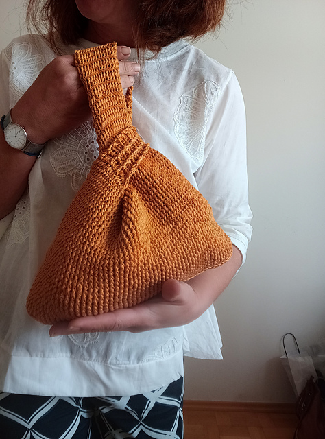 GoldenBag