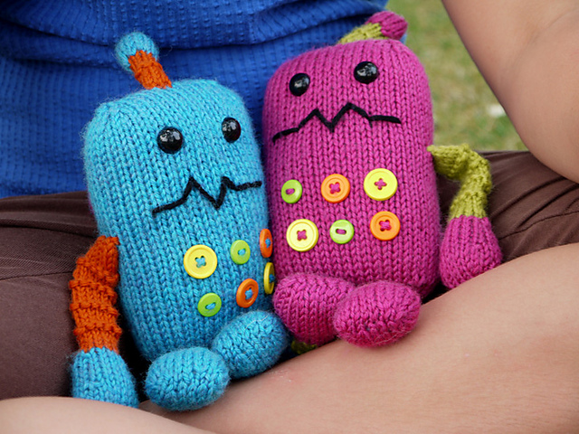 Stanley & Sophie the Shy Little Robots