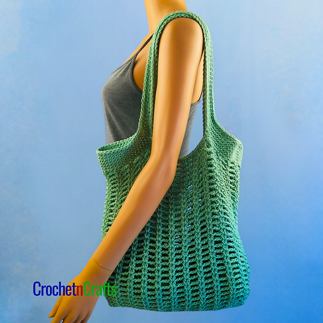 Pretty Simple Chains Bag