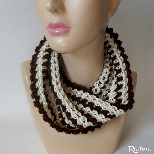 Picot Infinity Cowl