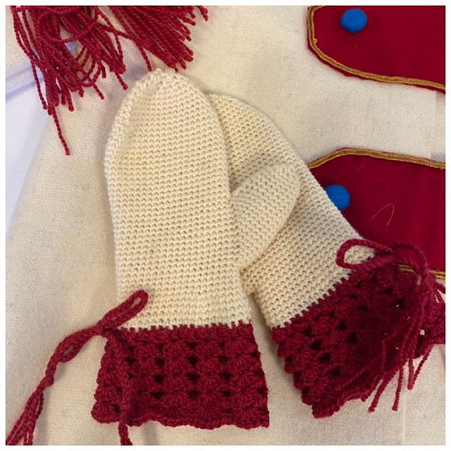 1860's Crochet Baby Mittens