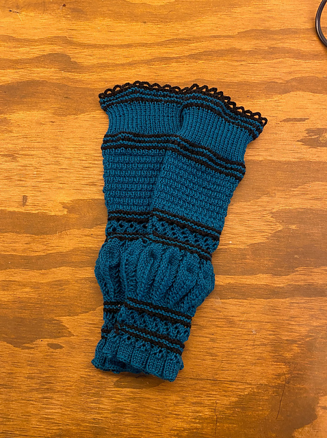 Sampler Stitch Armwarmers