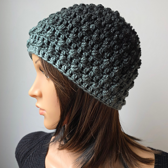 Ravelry: Evergreen Mist Hat pattern by Rhondda Mol (Oombawka Design)