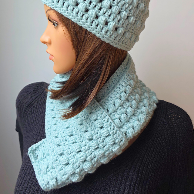 Winter Puff Stitch Scarf