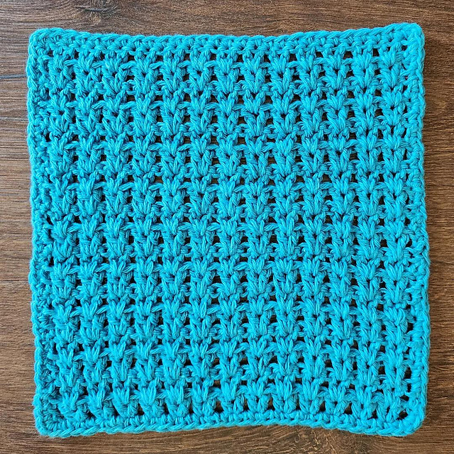 Beginner V-Stitch Washcloth