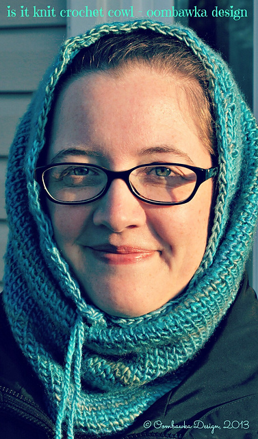 Is it Knit? Basic Crochet Cowl